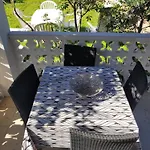 Sunny Cottage